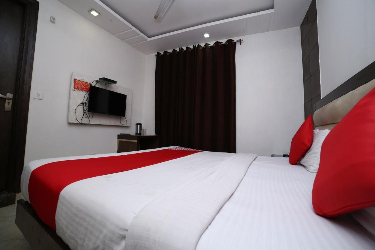 Oyo 11150 Hotel Jmd Rooms 新德里 外观 照片