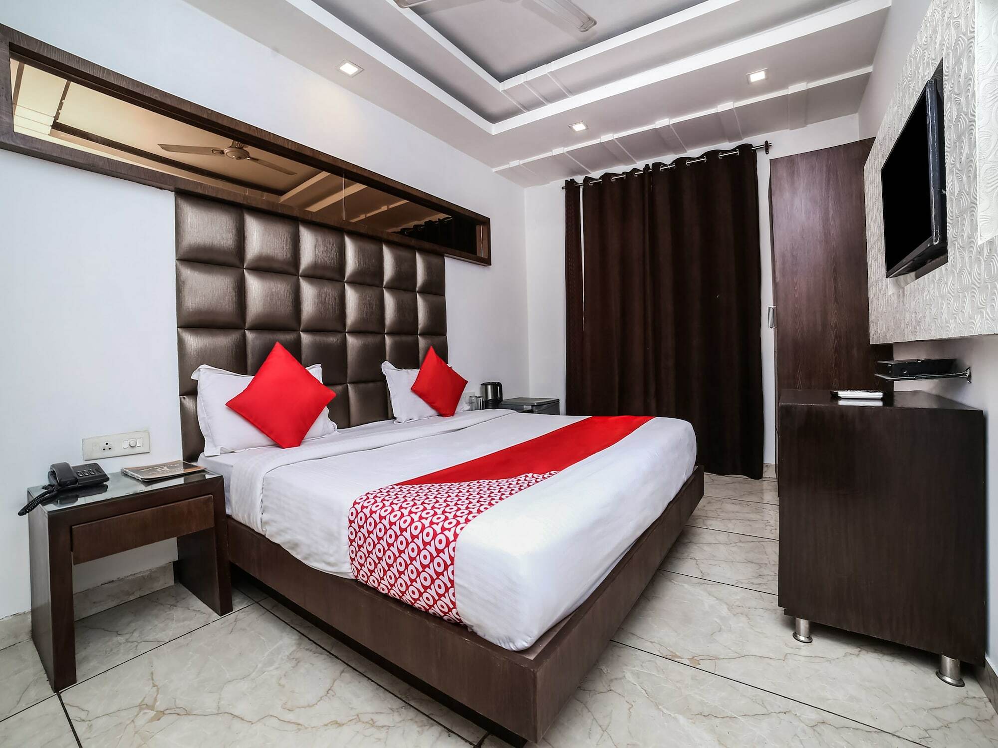Oyo 11150 Hotel Jmd Rooms 新德里 外观 照片