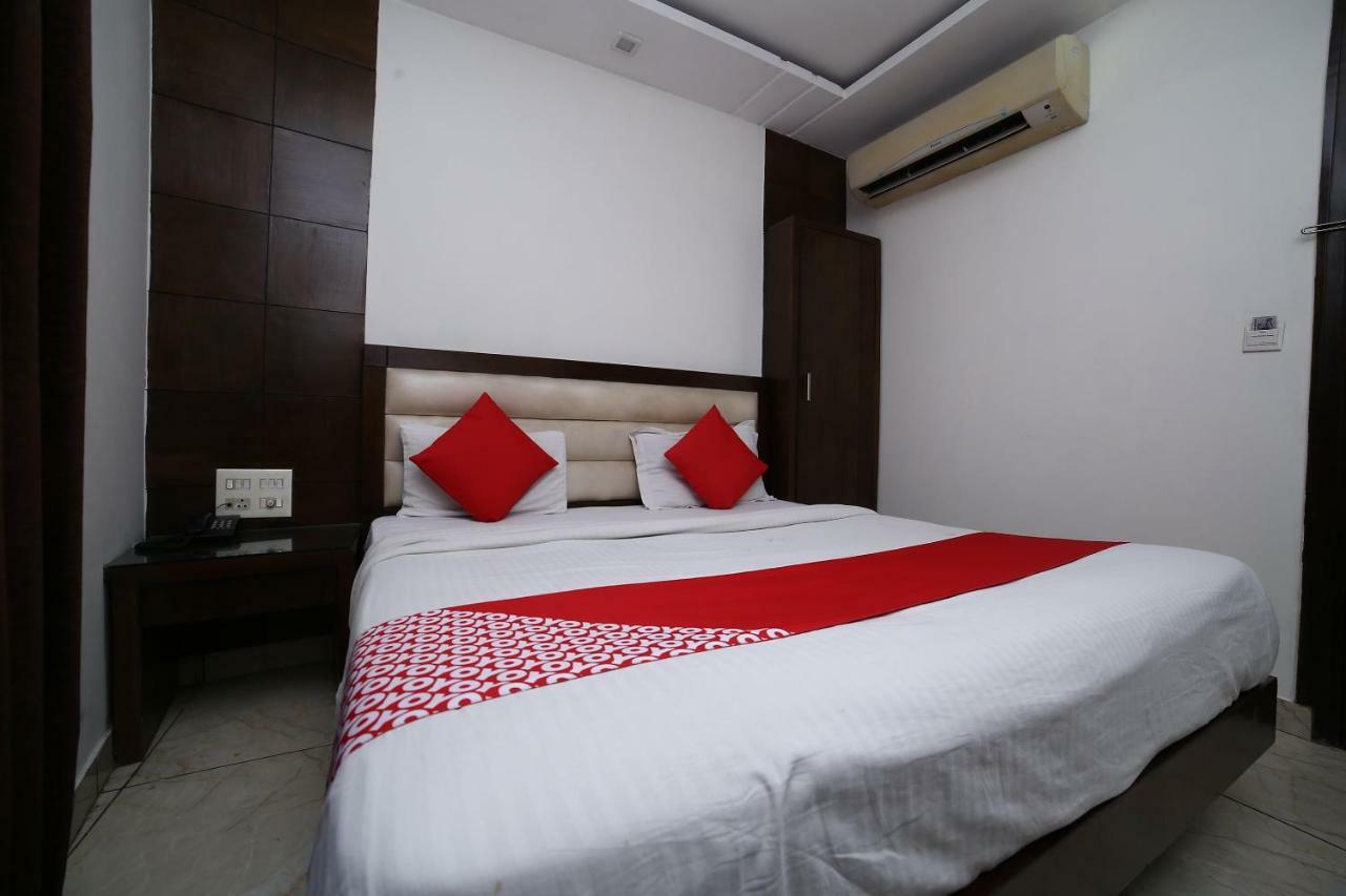 Oyo 11150 Hotel Jmd Rooms 新德里 外观 照片